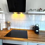 شقة Having 334 - Bietet Morgensonne Und 2 Balkone *